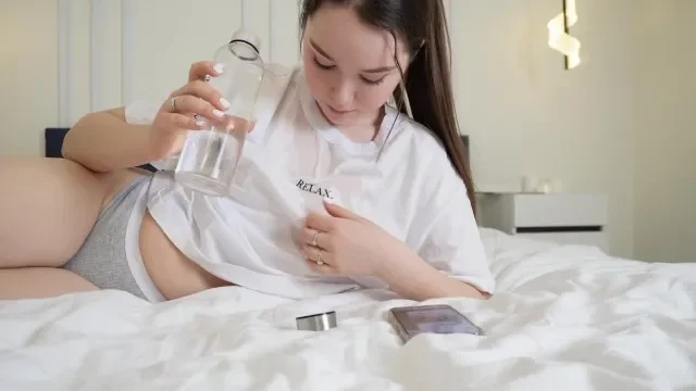 My Wet Stepsister is all Wet and Riding My Cock. Cum in Her Pussy.valeria