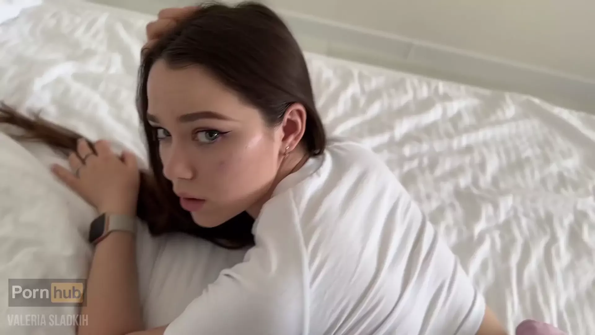 Sex Hungry Stepsister Asks to Fuck Her and Cum in Her Mouth