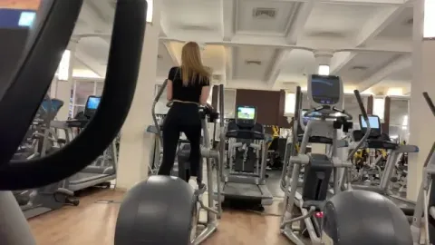 Quick Fuck in the Gym. Risky Public Sex with