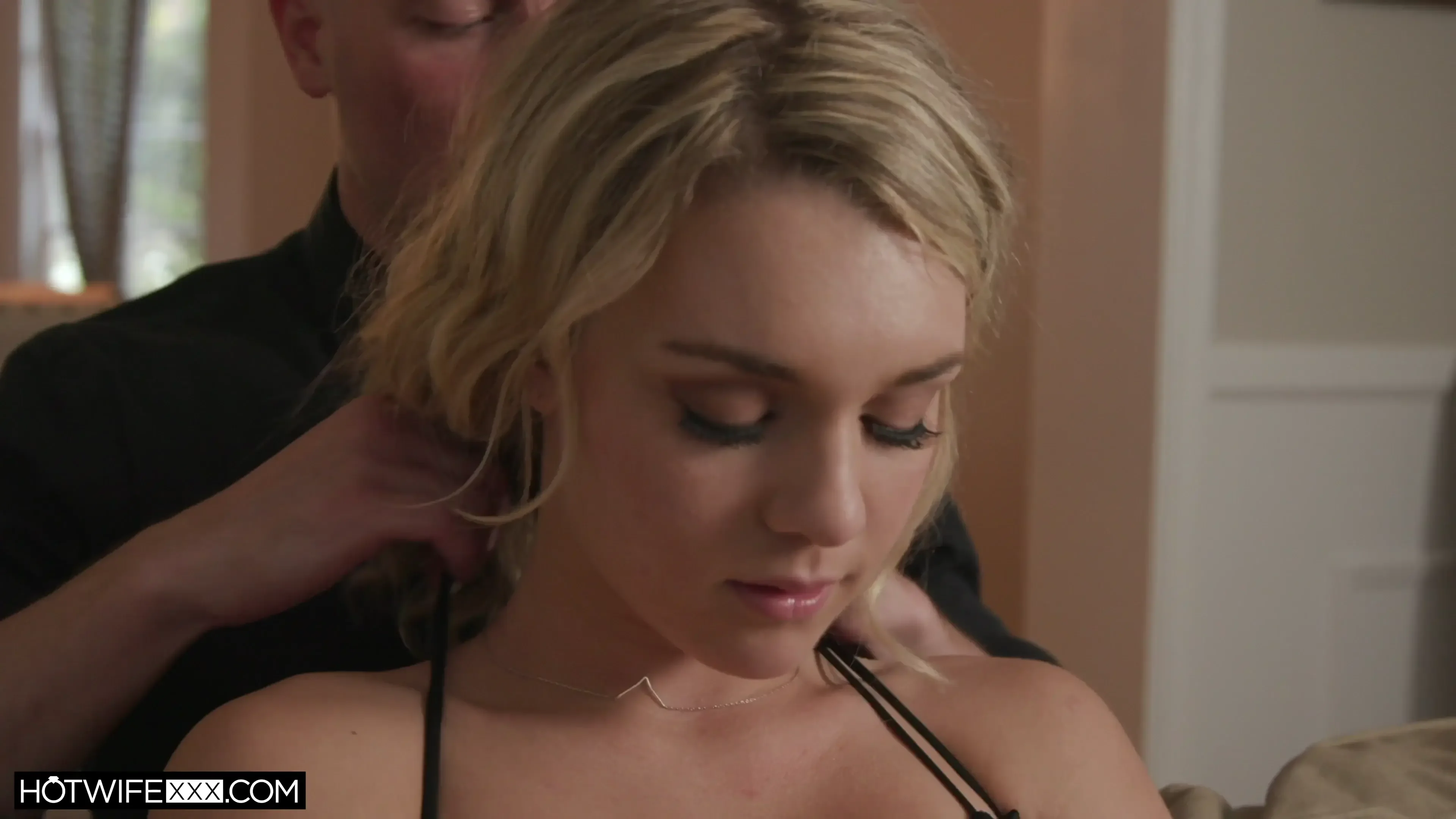 Big Tits Shared Wife Gabbie Carter Fucks a Stranger while Husband Travels