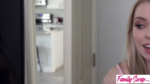 "are You Looking at My Pussy!?" Eve Marlowe Asks Haley Spades -s5:e3