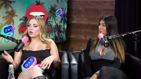 Anna Claire Clouds & Hayley Davies Show Lil Ded Janet how to Eat Pussy