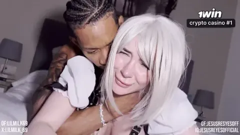 Blonde in cosplay performs oral on partner