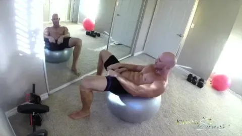 Sinslife - Porn Stud Johnny Sins Jerks off while Working Out