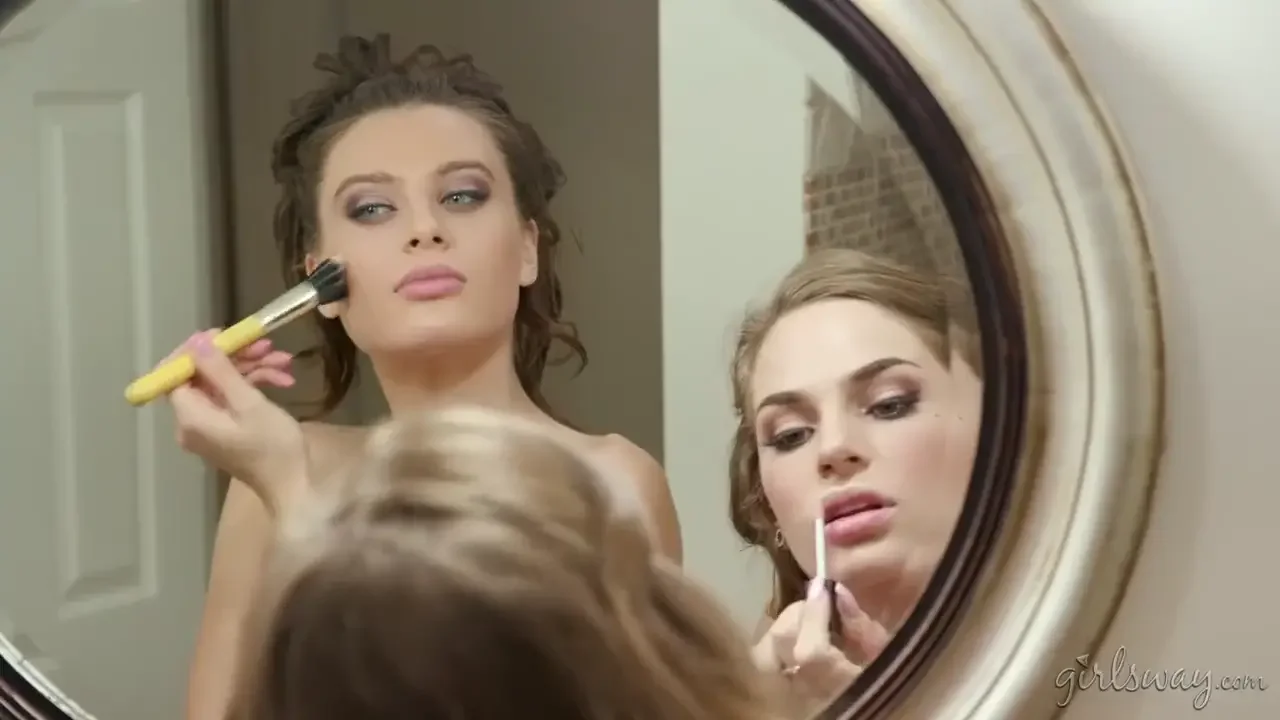 Loading Video Lana Rhoades - Sydney Cole