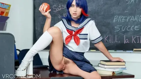 Student in cosplay experiences real climax in VR scene