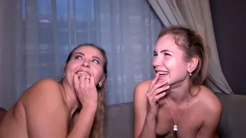 Böse Stieftochter!!! Candy-alexa & Mary-rock