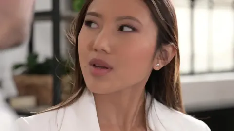 Free Soft Scene - Racy Real Estate Agent May Thai Seduces Client into no Hole...