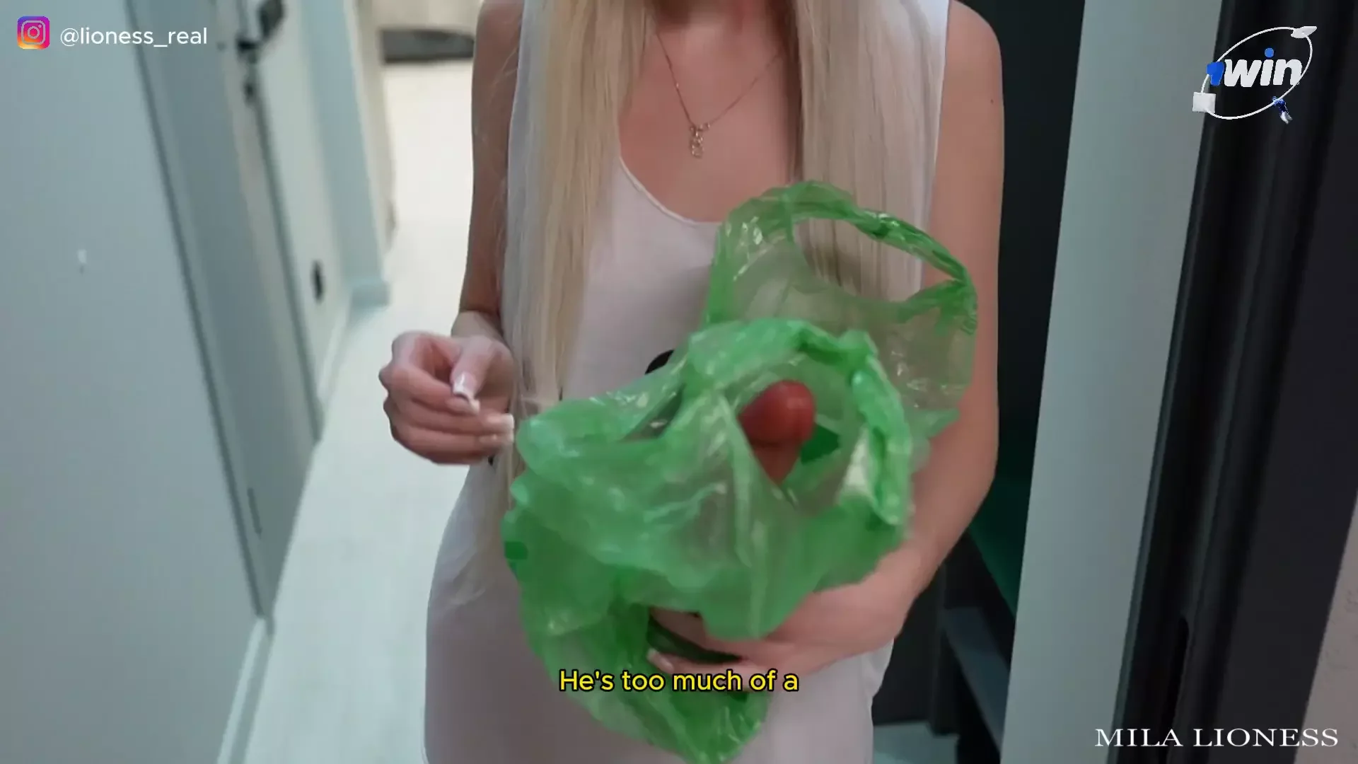 The Courier Screwed Up and Brought the Wrong Dick, I had to Fuck a Stranger t...