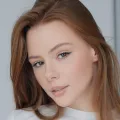 Arina Fox