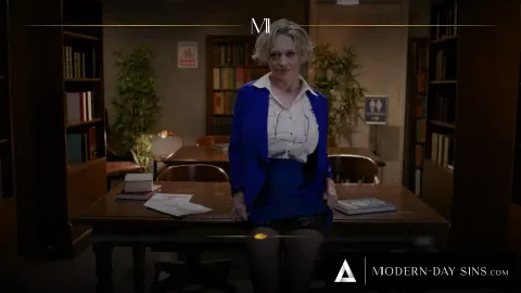 Librarian Dee Williams Has Dp + Anal Creampie after Catching Students