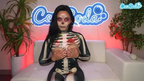 Hot Big Tits Latina Teen Cosplay as Day of the Dead Skeleton Masturbating to ...