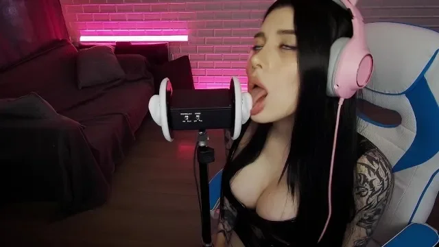 Asmr 3dio Ear Licking Incredibly Hot.