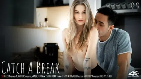 Fucking Her to a Hot Creampie Orgasm on the Kitchen Counter